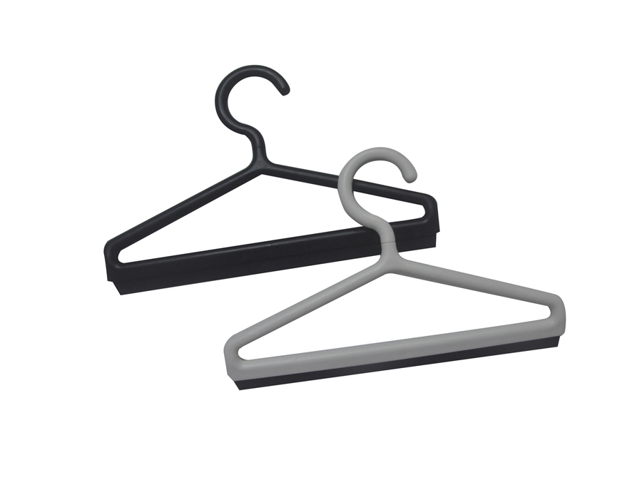 Finisajul lucios al pieselor supraformate din TPE poate fi restaurat la mat prin post-procesare? Finisajul lucios al pieselor supraformate din TPE poate fi restaurat la mat prin post-procesare?