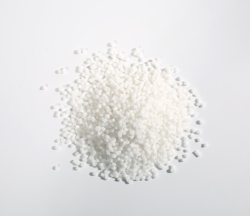 Cum produc producătorii de TPE păstrează constantă culoarea materiilor prime TPE?